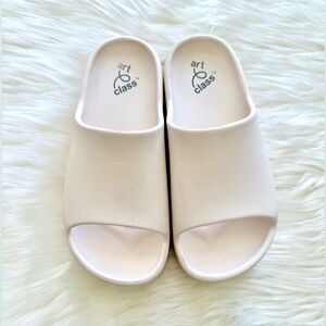 PLATFORM SLIDES